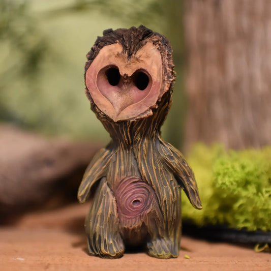 Small walnut faced tree spirit